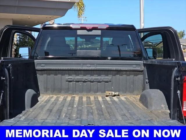 2020 GMC Sierra 2500HD 4WD Crew Cab Standard Bed Denali