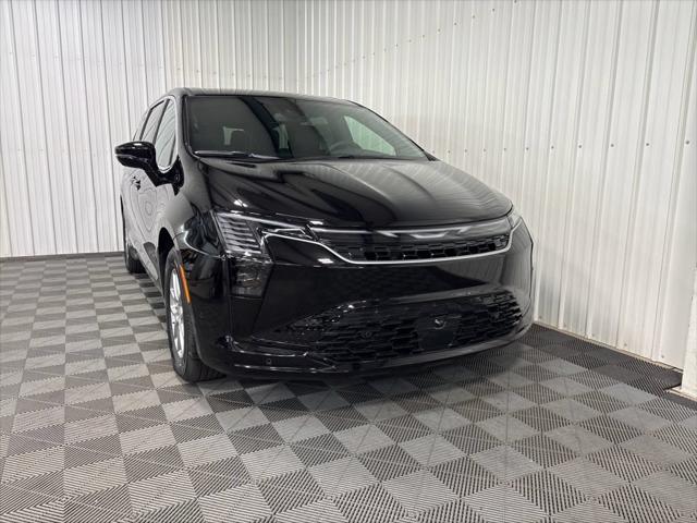 2027 Chrysler Pacifica Select for sale in Celina, OH