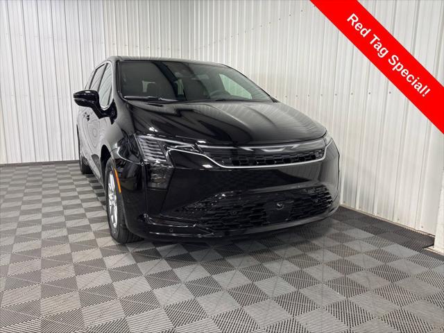 2027 Chrysler Pacifica Select for sale in Celina, OH