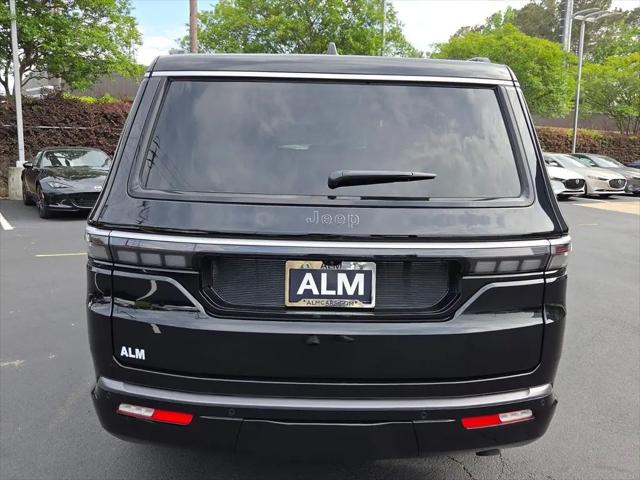 2026 Jeep Grand Wagoneer 4x2