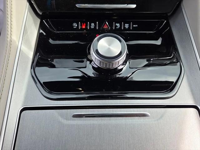 2026 Jeep Grand Wagoneer 4x2