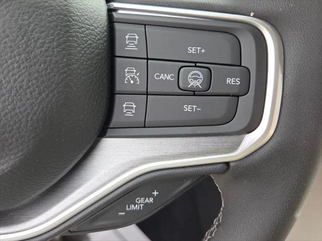 2026 Jeep Grand Wagoneer 4x2