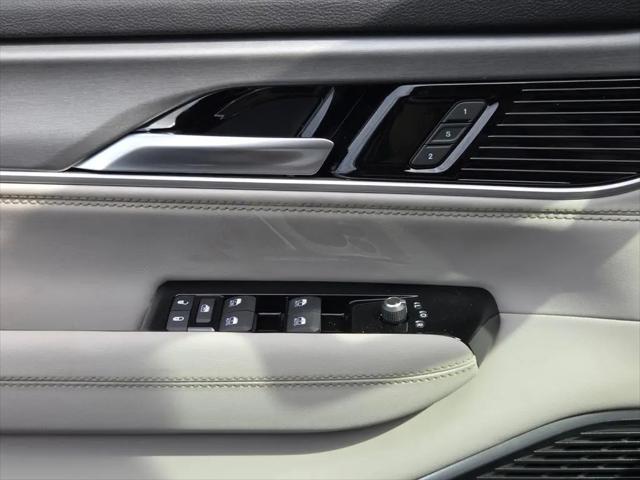 2026 Jeep Grand Wagoneer 4x2