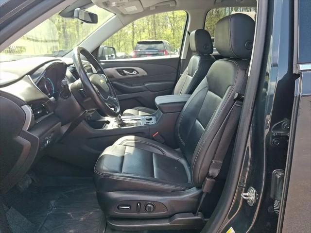 2021 Chevrolet Traverse AWD LT Leather