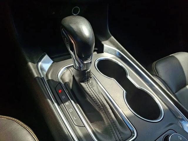 2021 Chevrolet Traverse AWD LT Leather