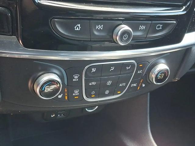 2021 Chevrolet Traverse AWD LT Leather