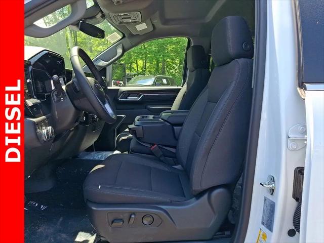 2026 GMC Sierra 3500HD Crew Cab, Long Bed, SLE Dual Rear Wheel, 4WD