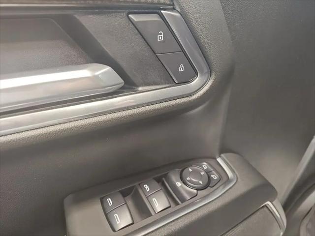 2025 Chevrolet Silverado 1500 4WD Crew Cab Short Bed LT Trail Boss