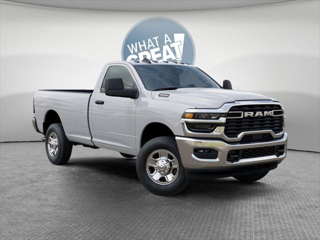 2026 RAM Ram 3500 RAM 3500 TRADESMAN REGULAR CAB 4X4 8 BOX