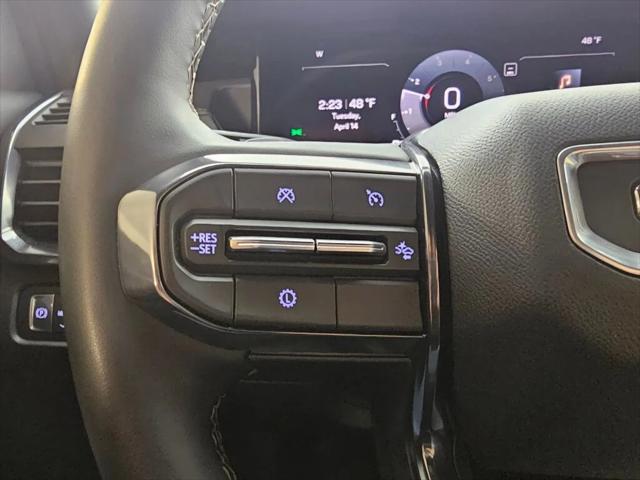 2025 GMC Acadia AWD AT4