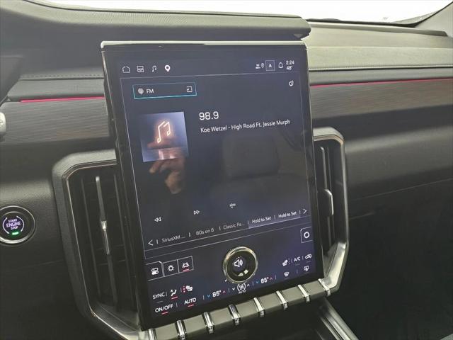 2025 GMC Acadia AWD AT4