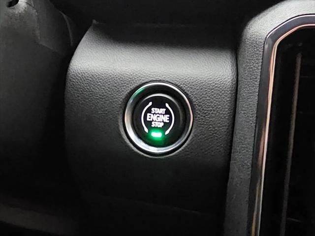 2025 GMC Acadia AWD AT4
