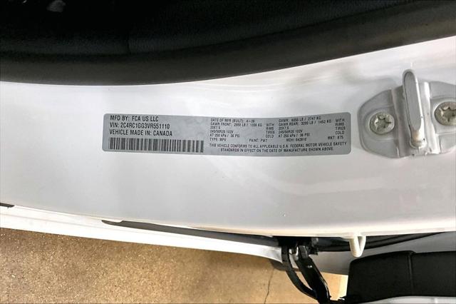 2027 Chrysler Pacifica Limited