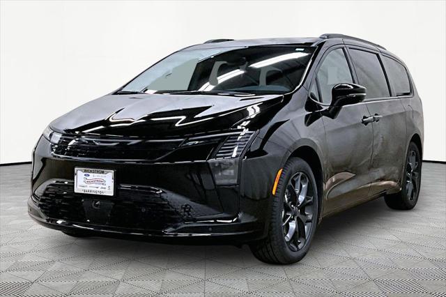 2027 Chrysler Pacifica PACIFICA LIMITED