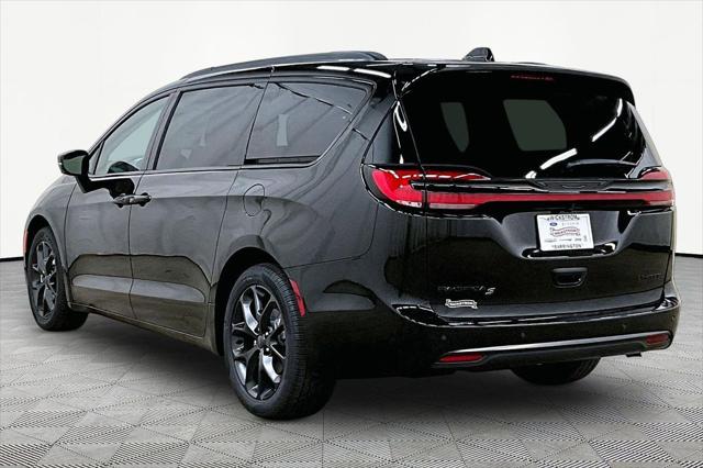 2027 Chrysler Pacifica PACIFICA LIMITED