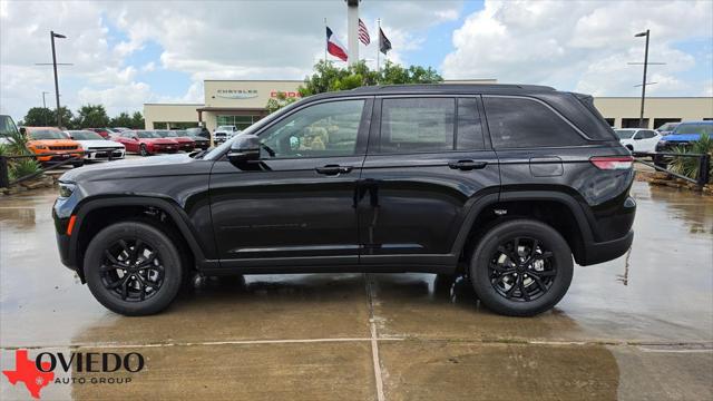 2026 Jeep Grand Cherokee GRAND CHEROKEE LAREDO ALTITUDE 4X2