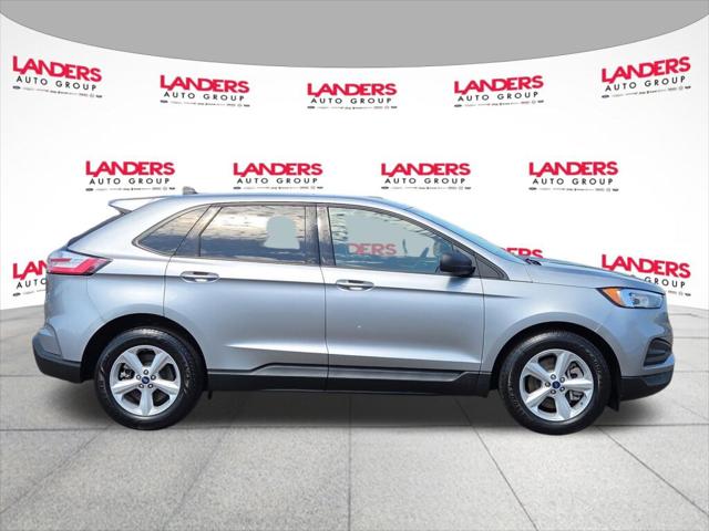 2022 Ford Edge SE