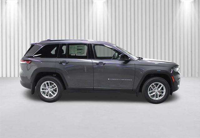 2026 Jeep Grand Cherokee GRAND CHEROKEE LAREDO X 4X4 2026 Jeep Grand Cherokee GRAND CHEROKEE LAREDO X 4X4