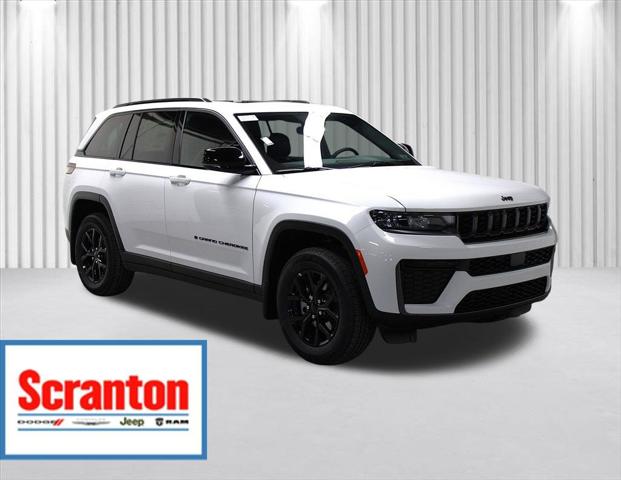 2026 Jeep Grand Cherokee GRAND CHEROKEE LAREDO ALTITUDE 4X4 2026 Jeep Grand Cherokee GRAND CHEROKEE LAREDO ALTITUDE 4X4