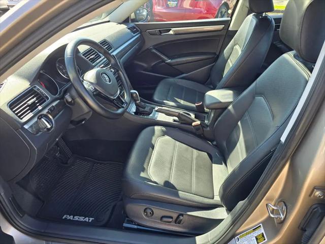 2016 Volkswagen Passat 1.8T SE