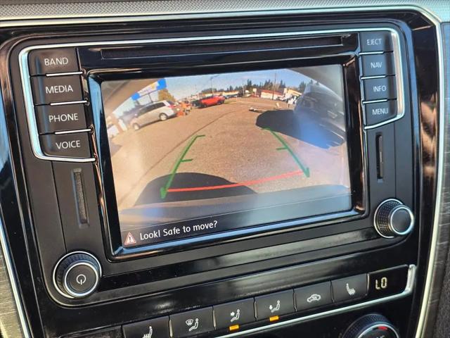 2016 Volkswagen Passat 1.8T SE