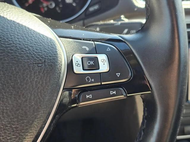 2016 Volkswagen Passat 1.8T SE