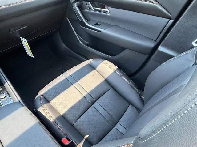 2026 Mazda CX-50 Hybrid Premium Plus
