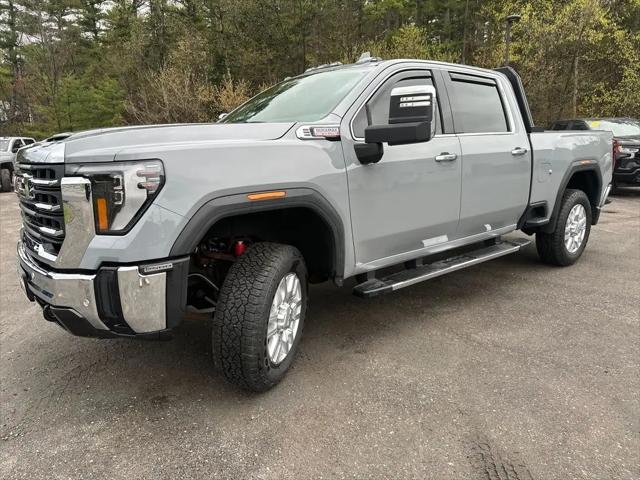 2024 GMC Sierra 2500HD 4WD Crew Cab Standard Bed SLT for sale in Middlebury, VT