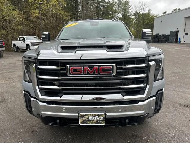 2024 GMC Sierra 2500HD 4WD Crew Cab Standard Bed SLT