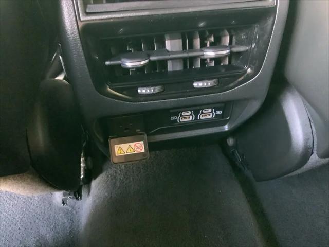 2023 Jeep Grand Cherokee Altitude 4x2