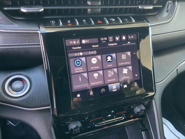 2023 Jeep Grand Cherokee Altitude 4x2