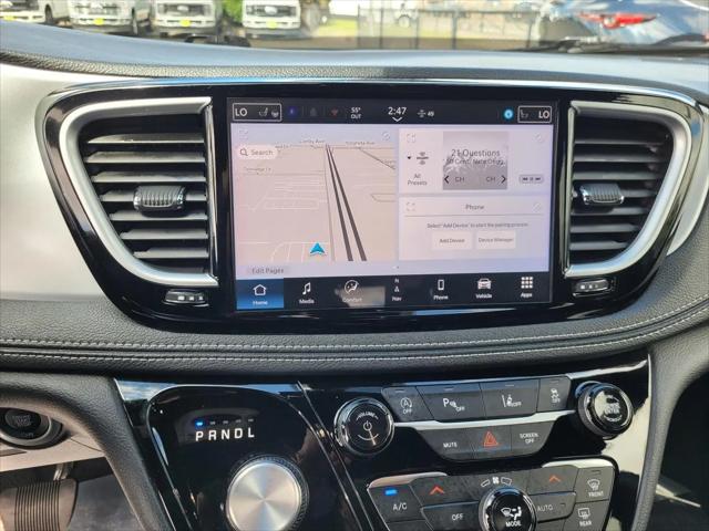 2025 Chrysler Pacifica Limited