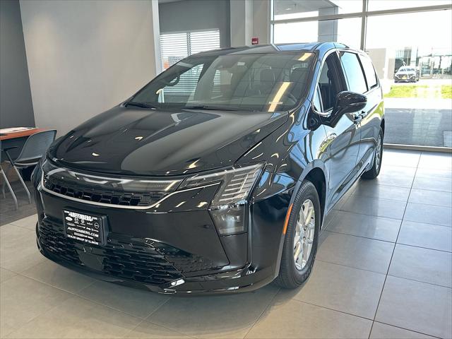 2027 Chrysler Pacifica PACIFICA SELECT
