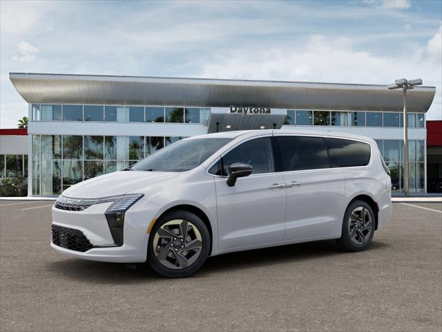 2027 Chrysler Pacifica PACIFICA LIMITED