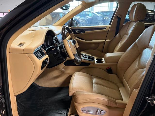 2017 Porsche Macan S