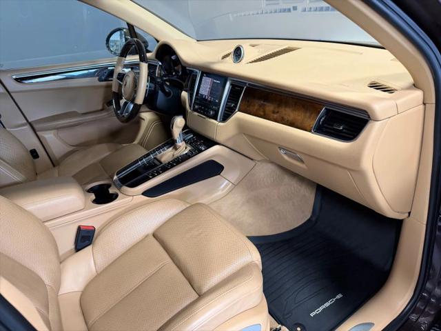 2017 Porsche Macan S