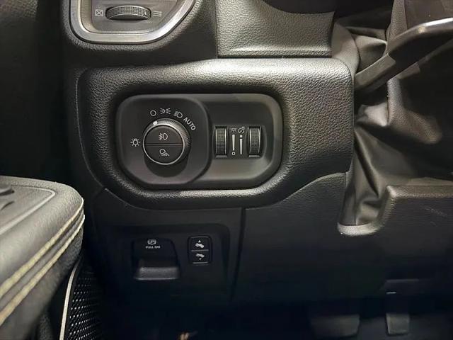 2022 Ram 1500 Laramie Crew Cab 4x4 5'7" Box