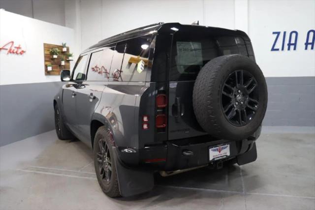 2022 Land Rover Defender 110 X-Dynamic SE