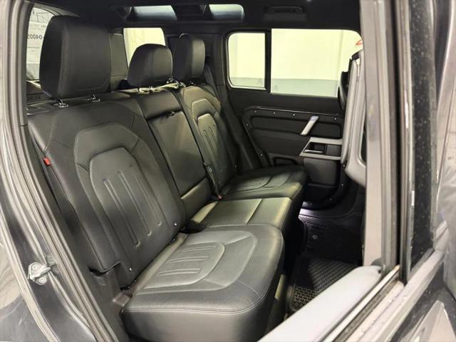 2022 Land Rover Defender 110 X-Dynamic SE