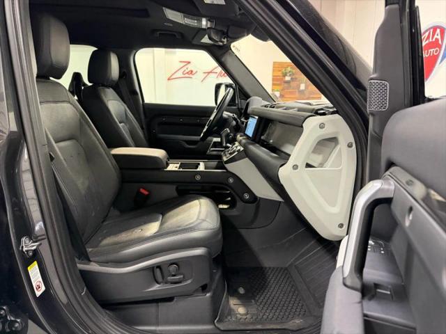 2022 Land Rover Defender 110 X-Dynamic SE