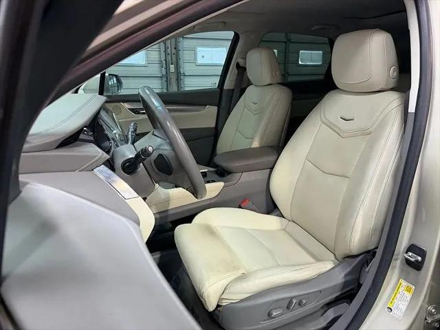 2017 Cadillac XT5 Premium Luxury