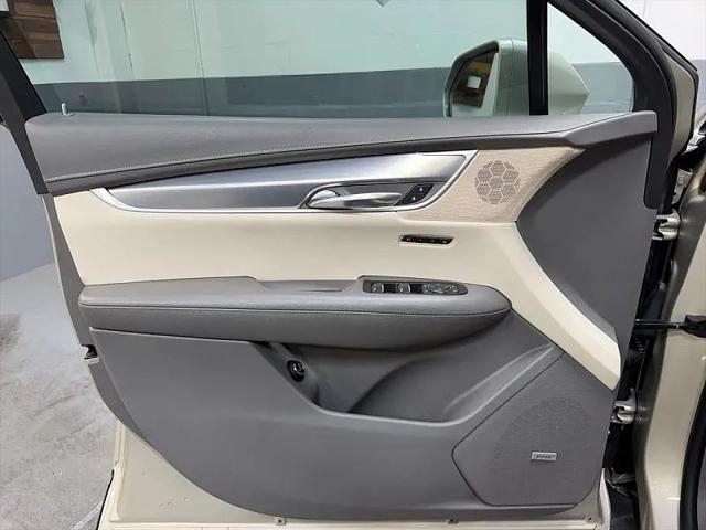2017 Cadillac XT5 Premium Luxury