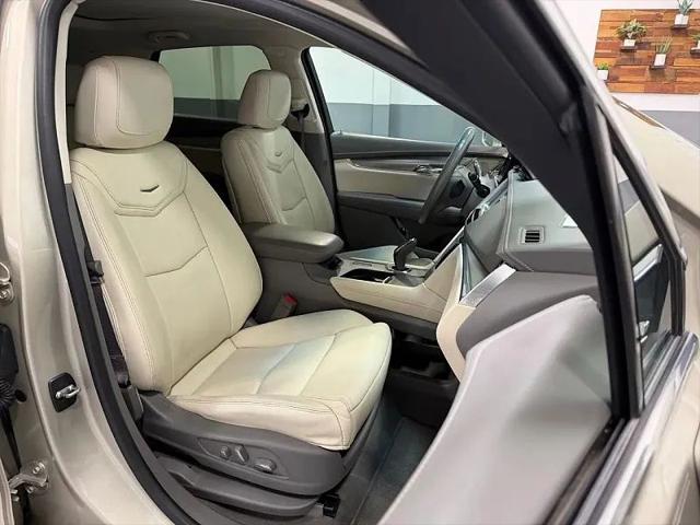 2017 Cadillac XT5 Premium Luxury