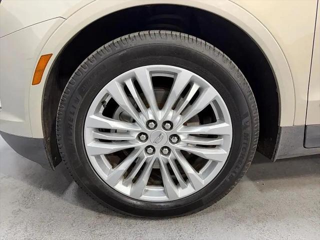 2017 Cadillac XT5 Premium Luxury