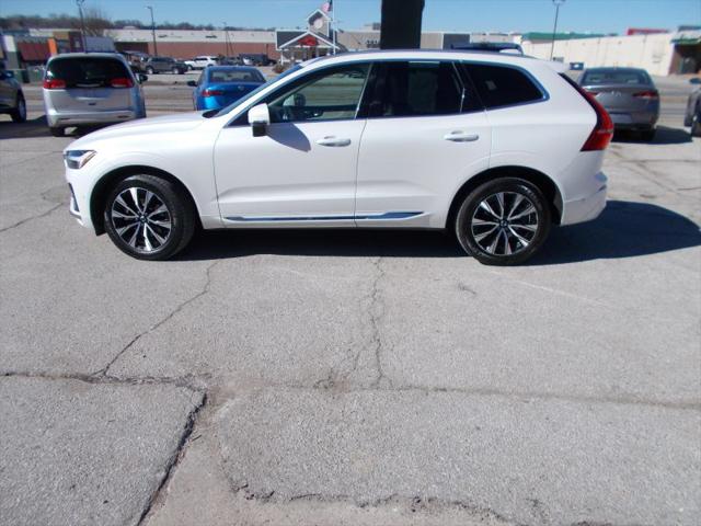 2023 Volvo XC60 B5 Plus Bright Theme