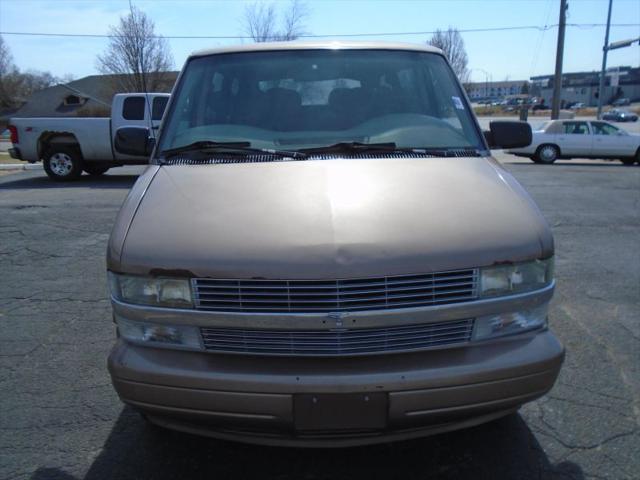 2003 Chevrolet Astro LS
