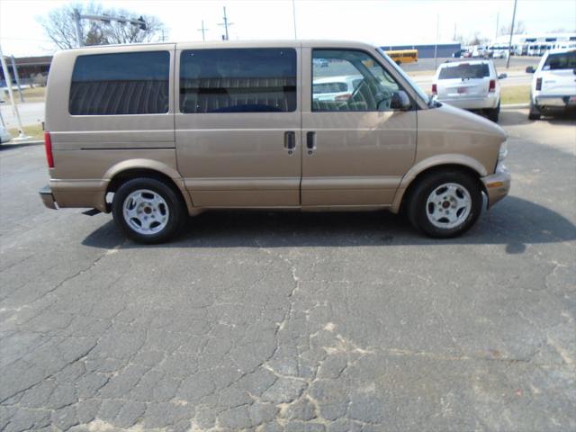 2003 Chevrolet Astro LS