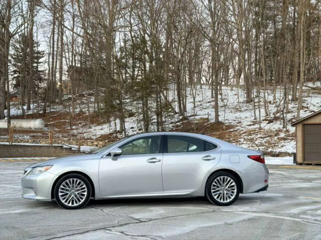 2015 Lexus ES 350 Crafted Line