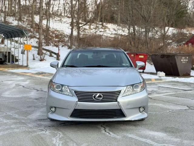 2015 Lexus ES 350 Crafted Line