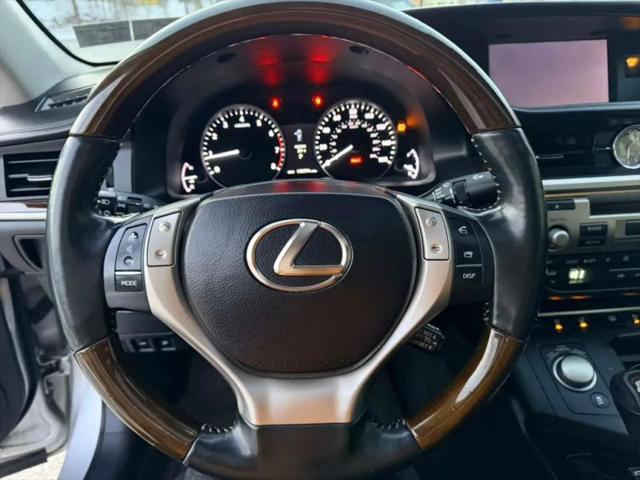 2015 Lexus ES 350 Crafted Line